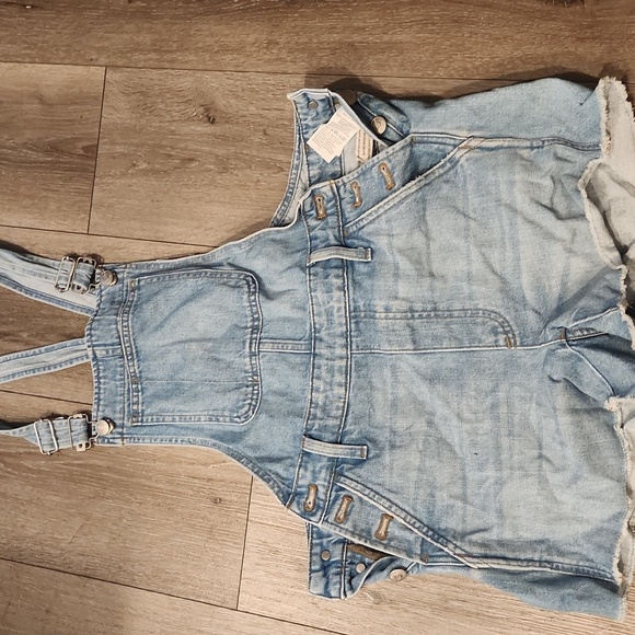 Madwell Trendy Light Blue Denim Overalls - Picture 4 of 6